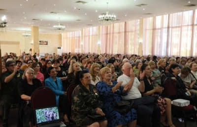 Торжественная встреча с женщинами-ветеранами Отечественной войны народа Абхазии 1992-1993 годов