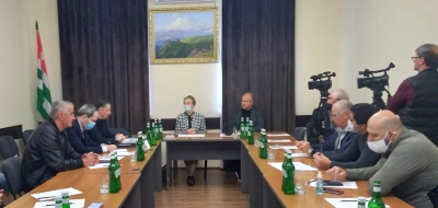 Общественная палата встретилась с главой администрации города Сухум